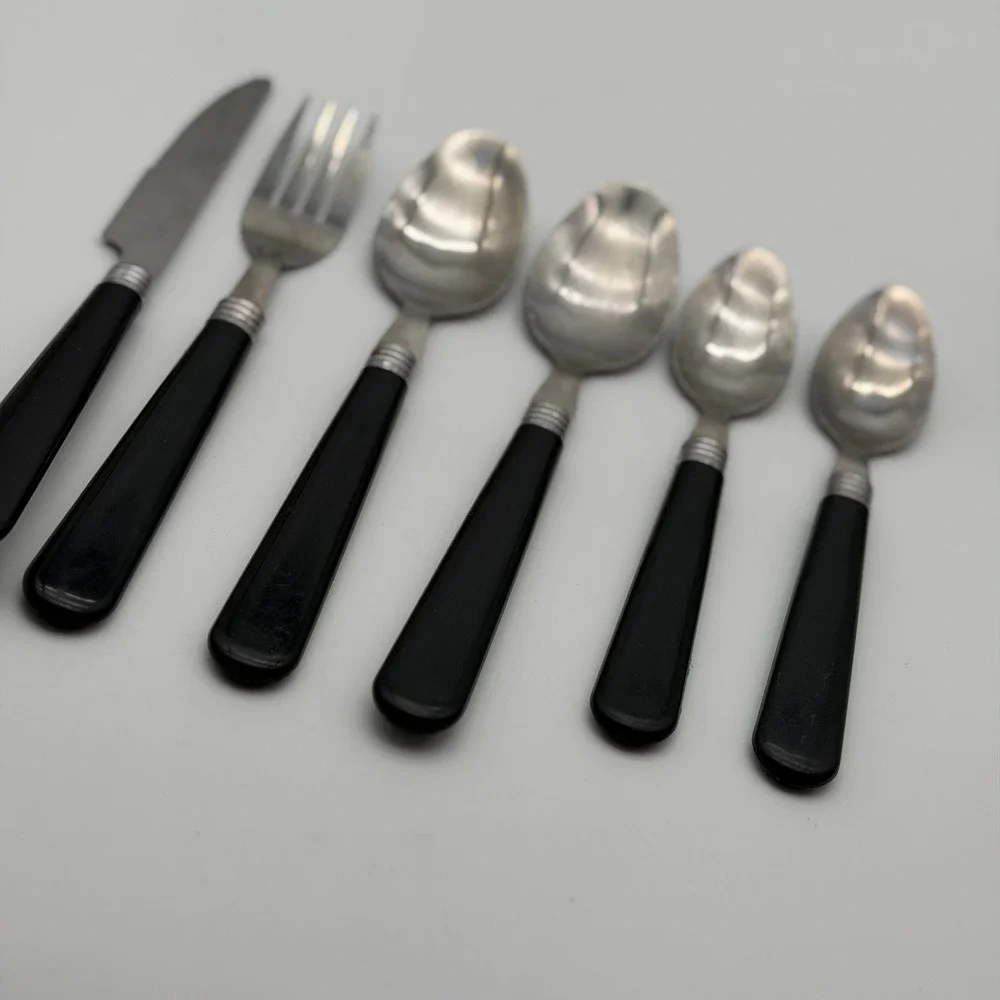 Gibson Stainless China 219 Flatware Set 6pc Black Plastic Handle Silver Rings